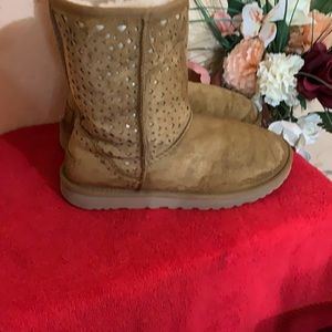 UGG BOOTS 🌟🌟